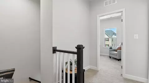 Entry Way - 117 Hawlings River Rd, Laurel, MD 20708 photo 23 of 27