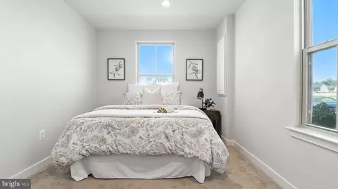 Bedroom - 117 Hawlings River Rd, Laurel, MD 20708 photo 2 of 10