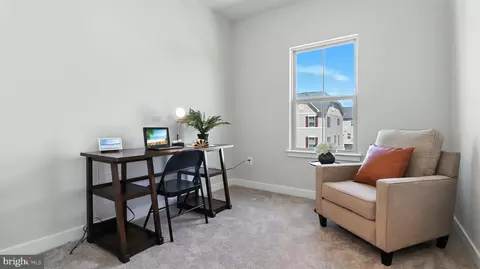 Entry Way - 117 Hawlings River Rd, Laurel, MD 20708 photo 21 of 27