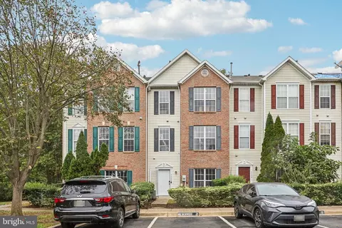 3602 Elmcrest Ln, Bowie, MD 20716