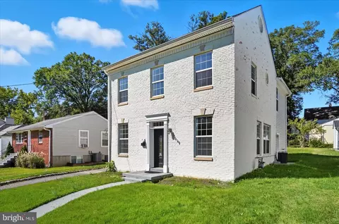 9410 52nd Ave, College Park, MD 20740