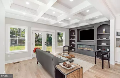 Living - 4210 29th St, Mount Rainier, MD 20712 photo 1 of 1