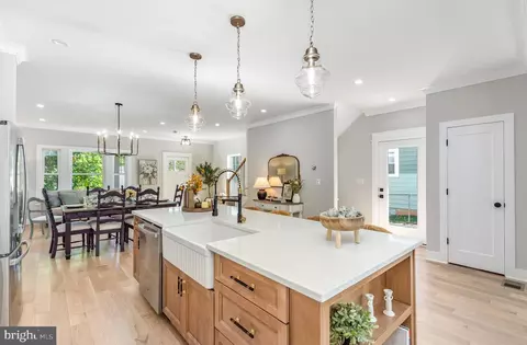 Kitchen - 4210 29th St, Mount Rainier, MD 20712 photo 4 of 5