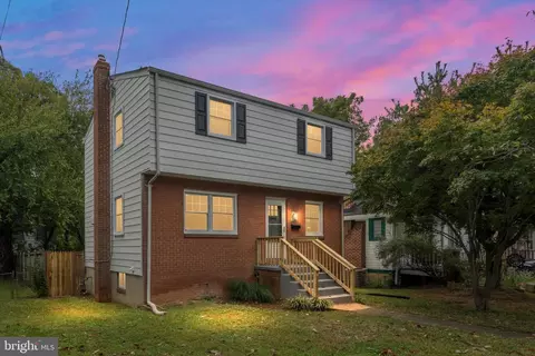 6307 45th Pl, Riverdale, MD 20737