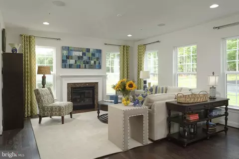 7209 Brooklyn Bridge Rd, Laurel, MD 20707 photo 6