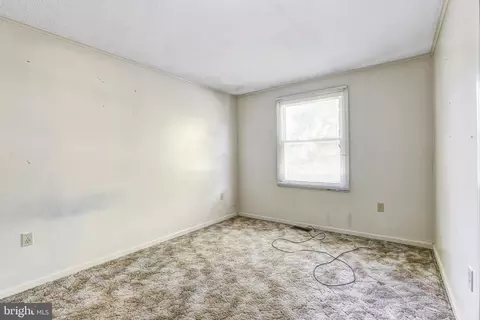 Bedroom - 8216 Montpelier Dr, Laurel, MD 20708 photo 3 of 6