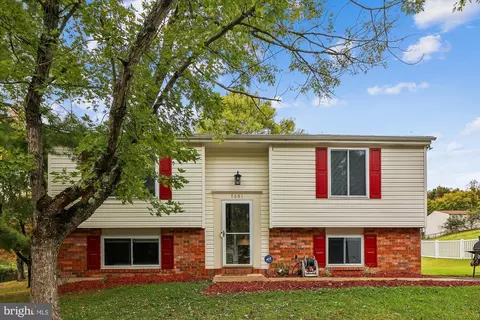 7001 Killarney St, Clinton, MD 20735