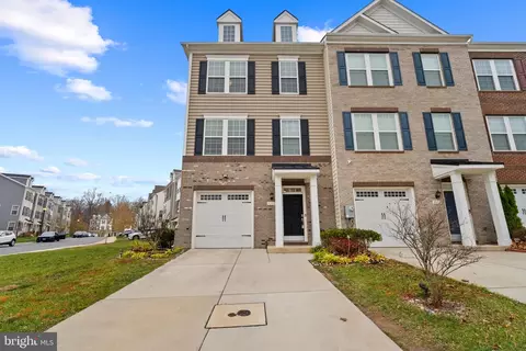 9100 Deer Meadow Ln, Marlboro, MD 20772