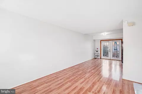 7600 Lotus Ct, Laurel, MD 20707 photo 8