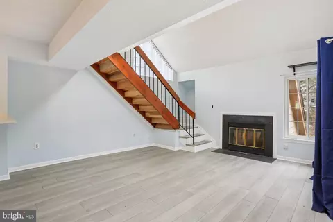 Living - 14009 E Korba Pl #2E, Laurel, MD 20707 photo 3 of 3