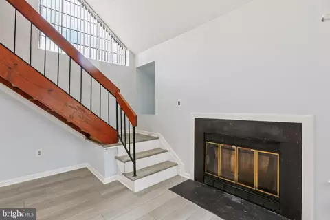 Entry Way - 14009 E Korba Pl #2E, Laurel, MD 20707 photo 3 of 3