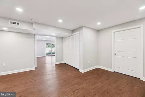 Living - 11400 Chantilly Ln, Bowie, MD 20721 photo 11 of 11