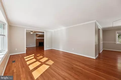 Living - 11400 Chantilly Ln, Bowie, MD 20721 photo 2 of 11