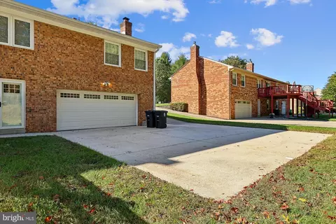Exterior - 11400 Chantilly Ln, Bowie, MD 20721 photo 5 of 10