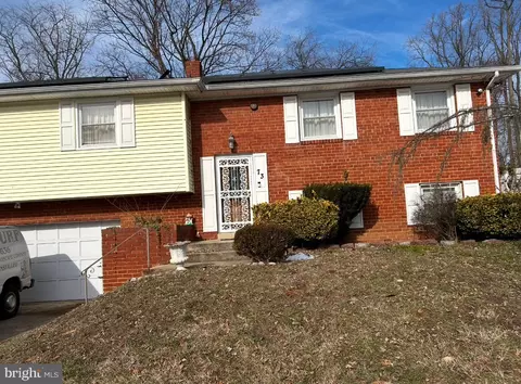 73 Herrington Dr, Marlboro, MD 20774