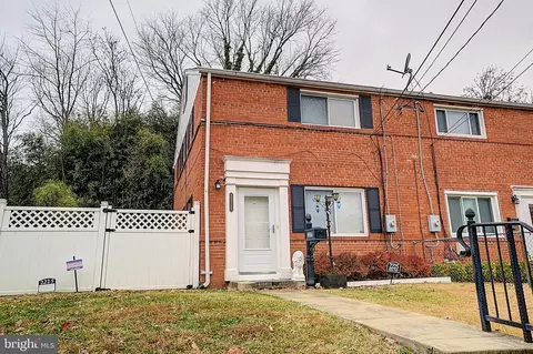 2225 Houston St, Suitland, MD 20746