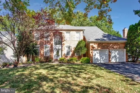 12340 Quiet Owl Ln, Bowie, MD 20720