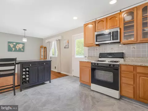 Kitchen - 7314 Powhatan St, Lanham, MD 20706 photo 2 of 3