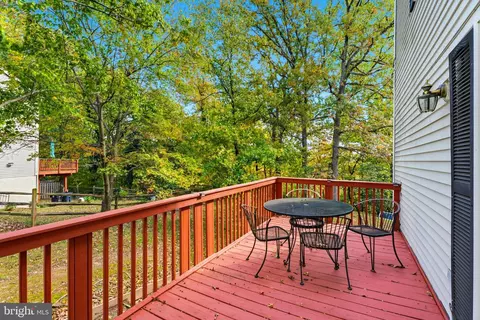 8475 Snowden Oaks Pl, Laurel, MD 20708 photo 35