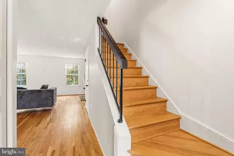 8475 Snowden Oaks Pl, Laurel, MD 20708 photo 15