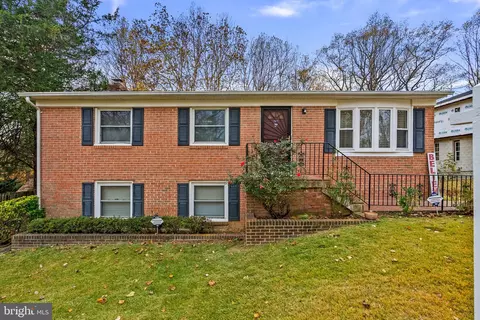 3907 Bishopmill Pl, Marlboro, MD 20772