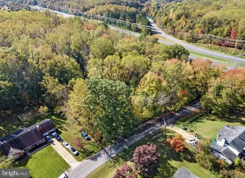 16111 Oxford Ct, Bowie, MD 20715