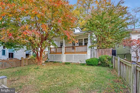 5607 40th Ave, Hyattsville, MD 20781