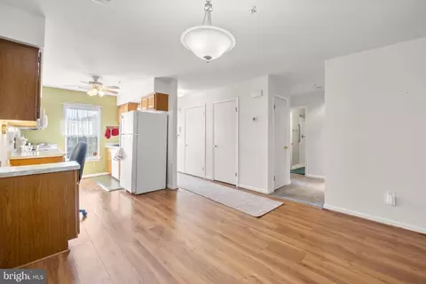 Entry Way - 9268 Cherry Ln #62, Laurel, MD 20708 photo 3 of 5