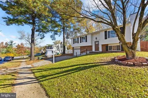 8600 Temple Hill Rd, Clinton, MD 20735