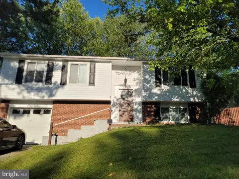 8600 Temple Hill Rd, Clinton, MD 20735