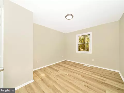 Bedroom - 3712 Baskerville Dr, Bowie, MD 20721 photo 4 of 8