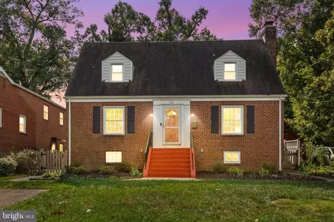 6301 Pontiac St, Berwyn Heights, MD 20740