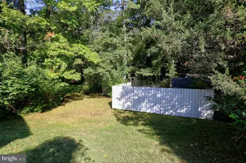 Exterior - 9110 Montpelier Dr, Laurel, MD 20708 photo 8 of 8