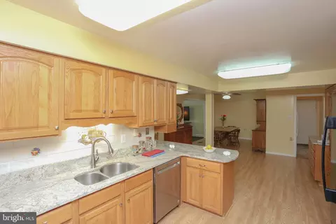 Entry Way - 9110 Montpelier Dr, Laurel, MD 20708 photo 1 of 1