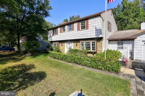 Exterior - 9110 Montpelier Dr, Laurel, MD 20708 photo 1 of 8