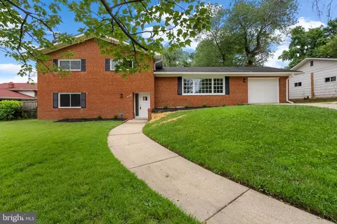 5509 Windsor Dr, Temple Hills, MD 20748