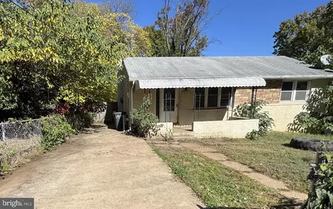 3815 71st Ave, Hyattsville, MD 20784