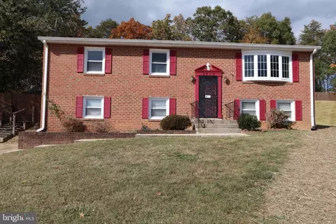 8910 Palmer St, Fort Washington, MD 20744