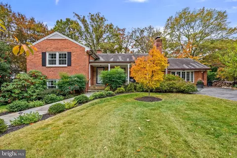 4111 Clagett Rd, Hyattsville, MD 20782