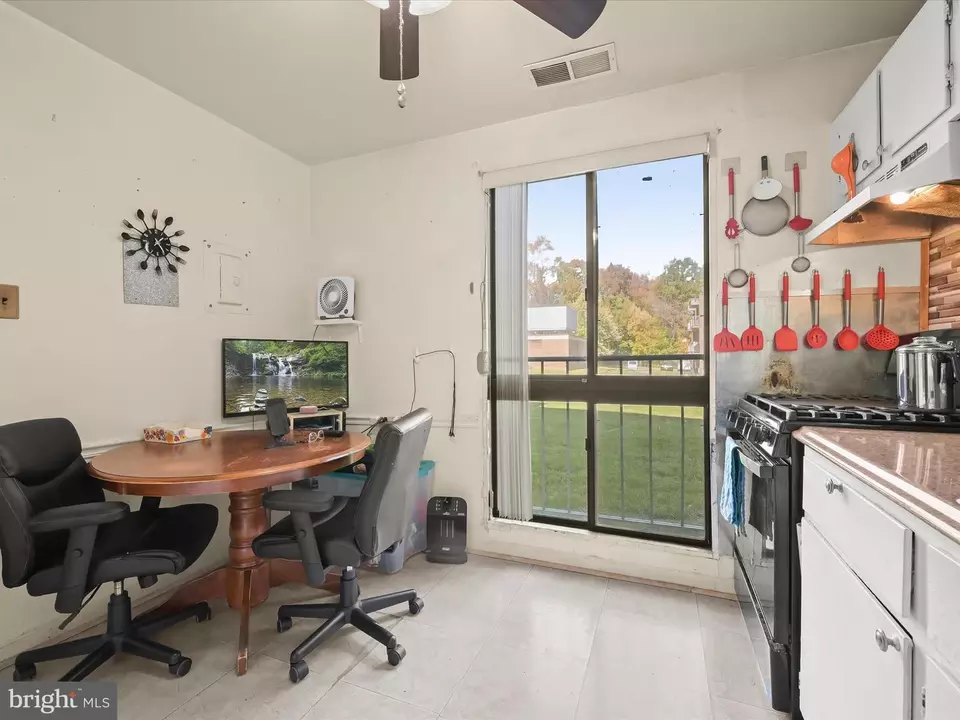 7973 Riggs Rd #2, Hyattsville, MD 20783 | MLS# MDPG2181272 | 21 Photos ...