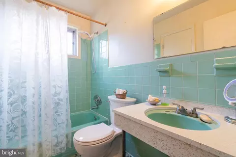 Bath - 8403 Eureka St, District Heights, MD 20747 photo 1 of 1