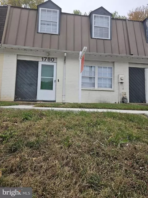 1780 Village Green Dr #C-68, Hyattsville, MD 20785