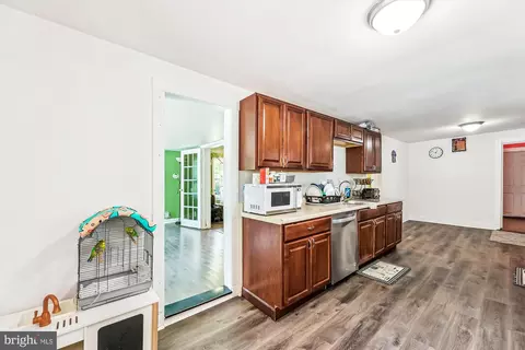 Entry Way - 9502 Brandywine Rd, Clinton, MD 20735 photo 5 of 5