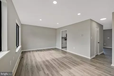 Living - 8739 Brae Brooke Dr, Lanham, MD 20706 photo 2 of 5