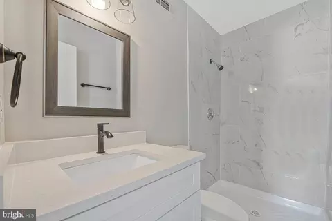 Bath - 8739 Brae Brooke Dr, Lanham, MD 20706 photo 3 of 3