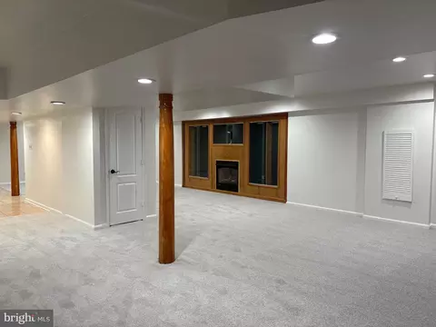 Living - 1503 Deer Run Ct, Bowie, MD 20721 photo 16 of 19