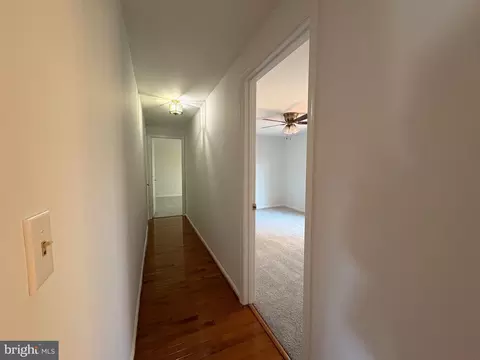 Entry Way - 1503 Deer Run Ct, Bowie, MD 20721 photo 9 of 10