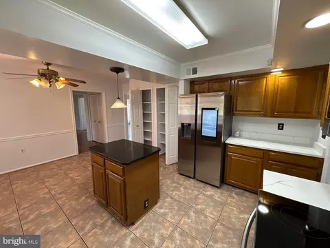 Kitchen - 1503 Deer Run Ct, Bowie, MD 20721 photo 4 of 5
