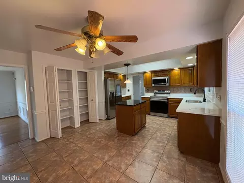 Kitchen - 1503 Deer Run Ct, Bowie, MD 20721 photo 5 of 5