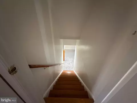 Entry Way - 1503 Deer Run Ct, Bowie, MD 20721 photo 10 of 10